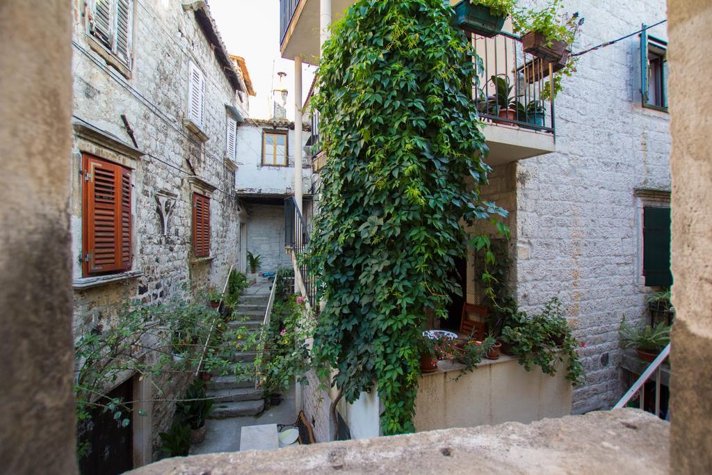 Apartment Toma Trogir Exterior foto