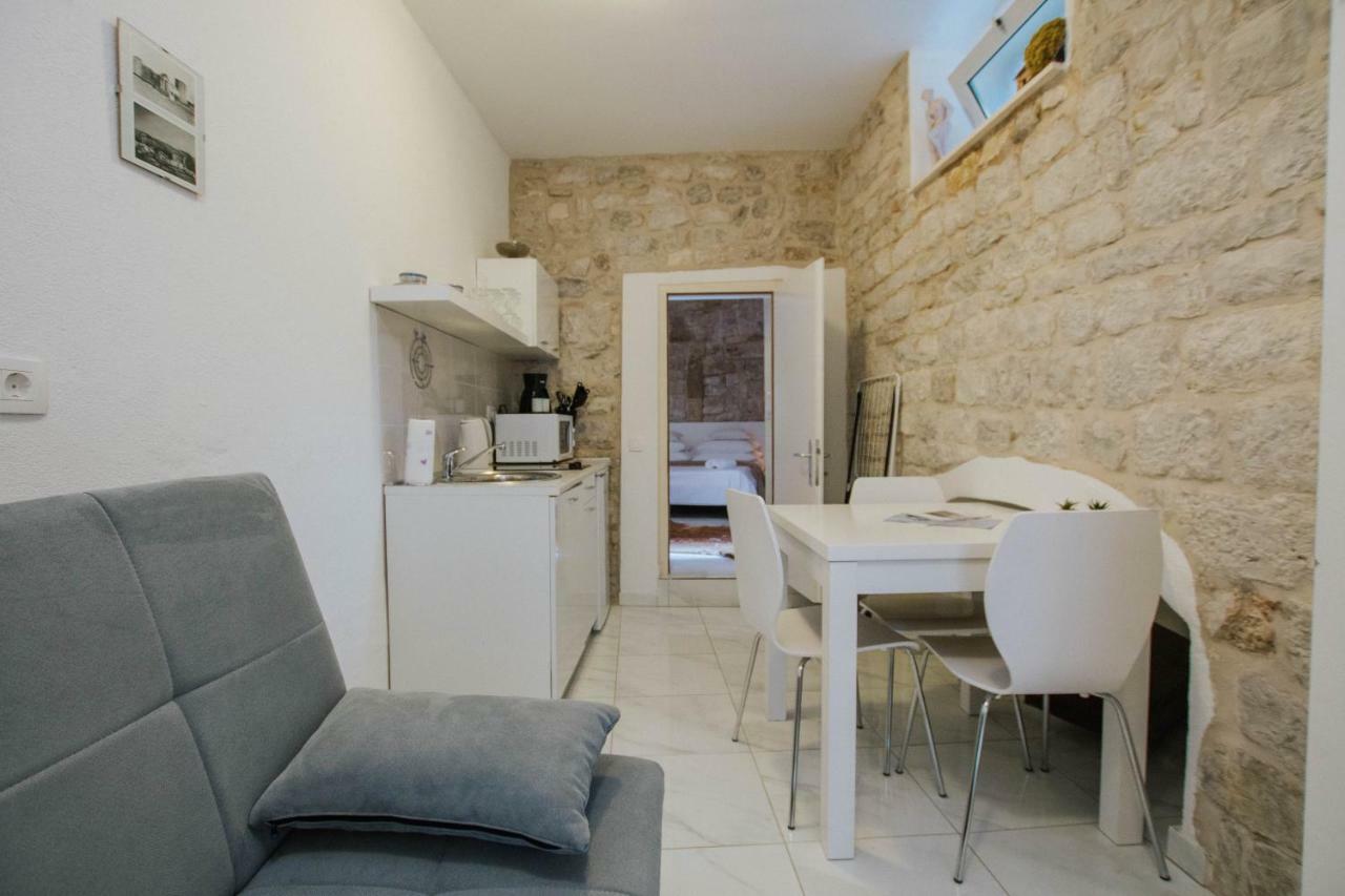 Apartment Toma Trogir Exterior foto